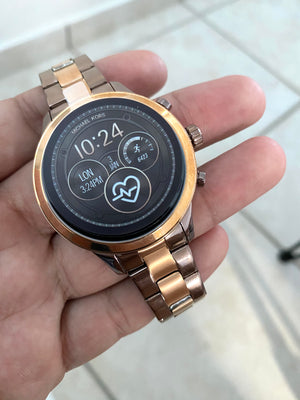 Michael Kors Women's Gen 4 Runway 41mm Touchscreen SS Smartwatch + Pulsera Gratis